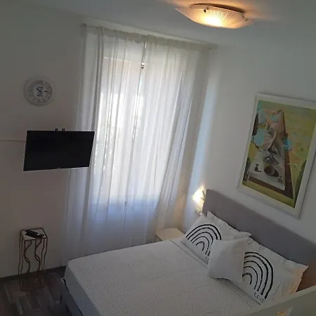 Covenate House Como