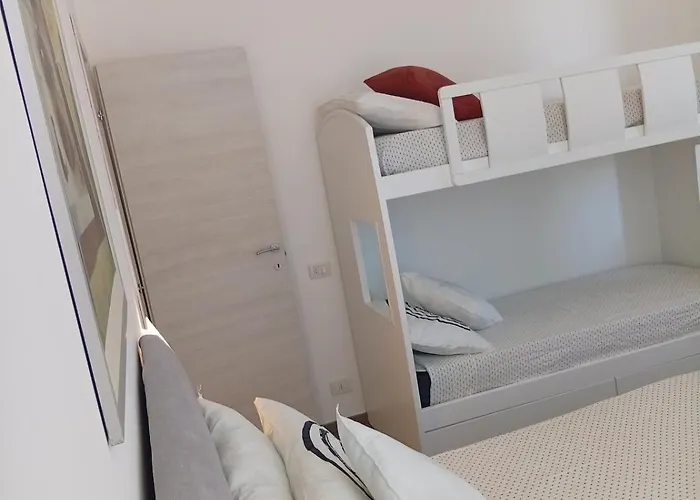 Covenate House דירה