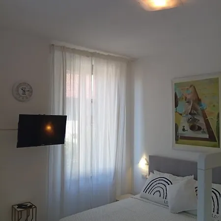 Covenate House * Como