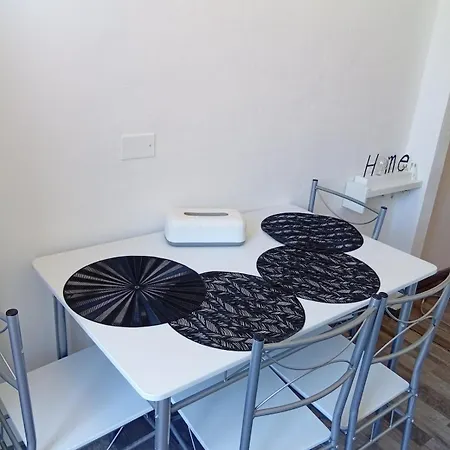 Apartment Covenate House Como