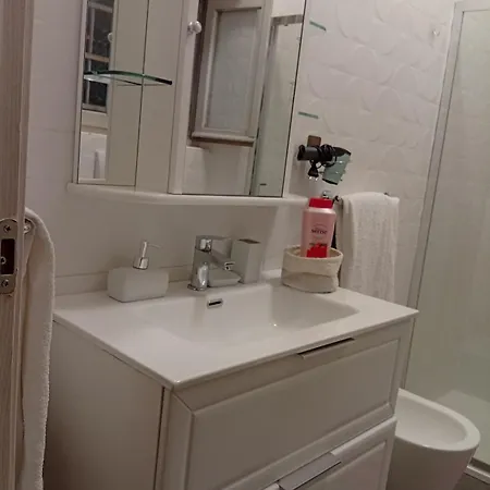 Covenate House * Como