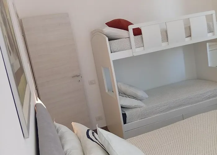 Апартаменты Covenate House Комо
