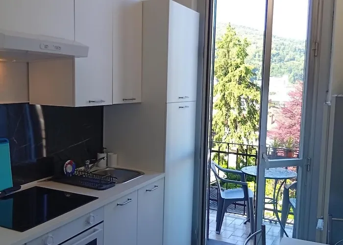 Covenate House Комо