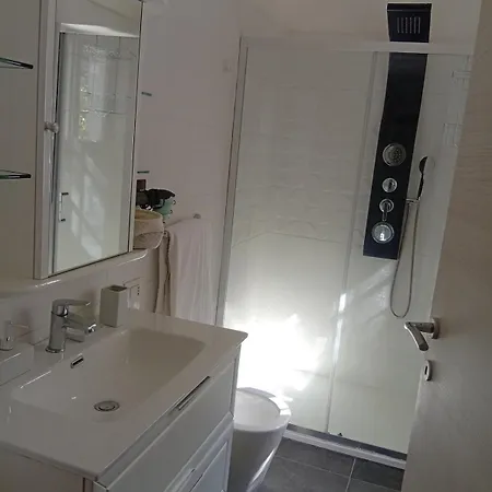 Covenate House Lejlighed Como
